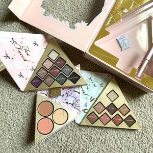 Too Faced Under The Christmas Tree Breakaway Set